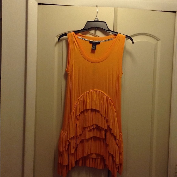 Gold Sassy Ruffle Top - Picture 3 of 3